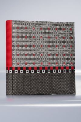 Album Goldbuch Karree 50 kart 30x31 czarno-czerwony Album Goldbuch Karree 50 kart 30x31 czarno-czerwony